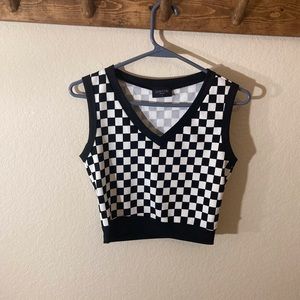 Gem Stone Junior Girls Check Print Tank Top-Sz S - Black-White Plaid- Used